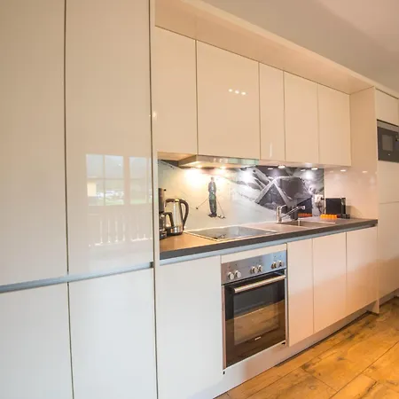 Modern Near The Area *