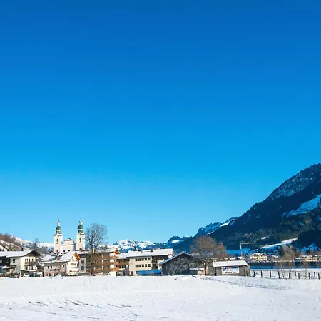 Modern Near The Area Apartament *