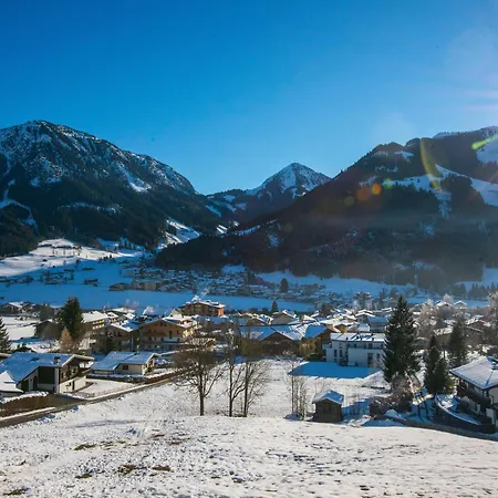 Modern Near The Area Lägenhet *