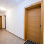 아파트 Modern Near The Area 브릭센임탈